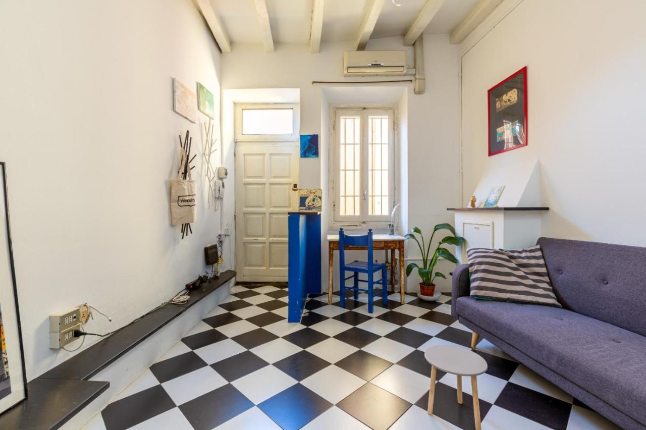 Porta Ticinese Colorful Apartment! ميلان المظهر الخارجي الصورة