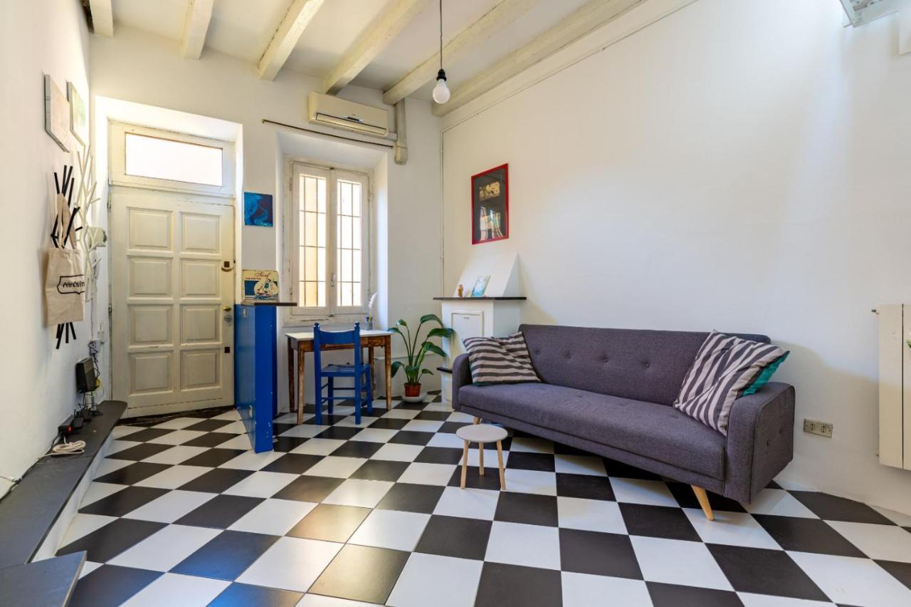 Porta Ticinese Colorful Apartment! ميلان المظهر الخارجي الصورة