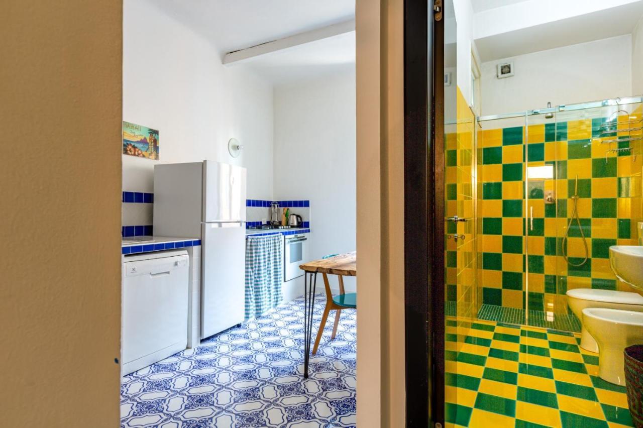 Porta Ticinese Colorful Apartment! ميلان المظهر الخارجي الصورة
